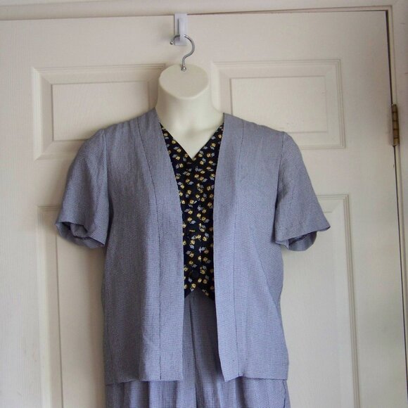 petite sophisticate pants suit check with flowers - Picture 2 of 8